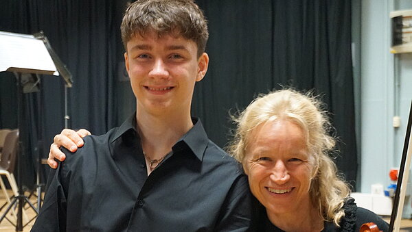 Julia Mielke und Musiker