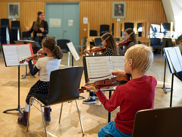 Kinderstreichorchester Vorspiel